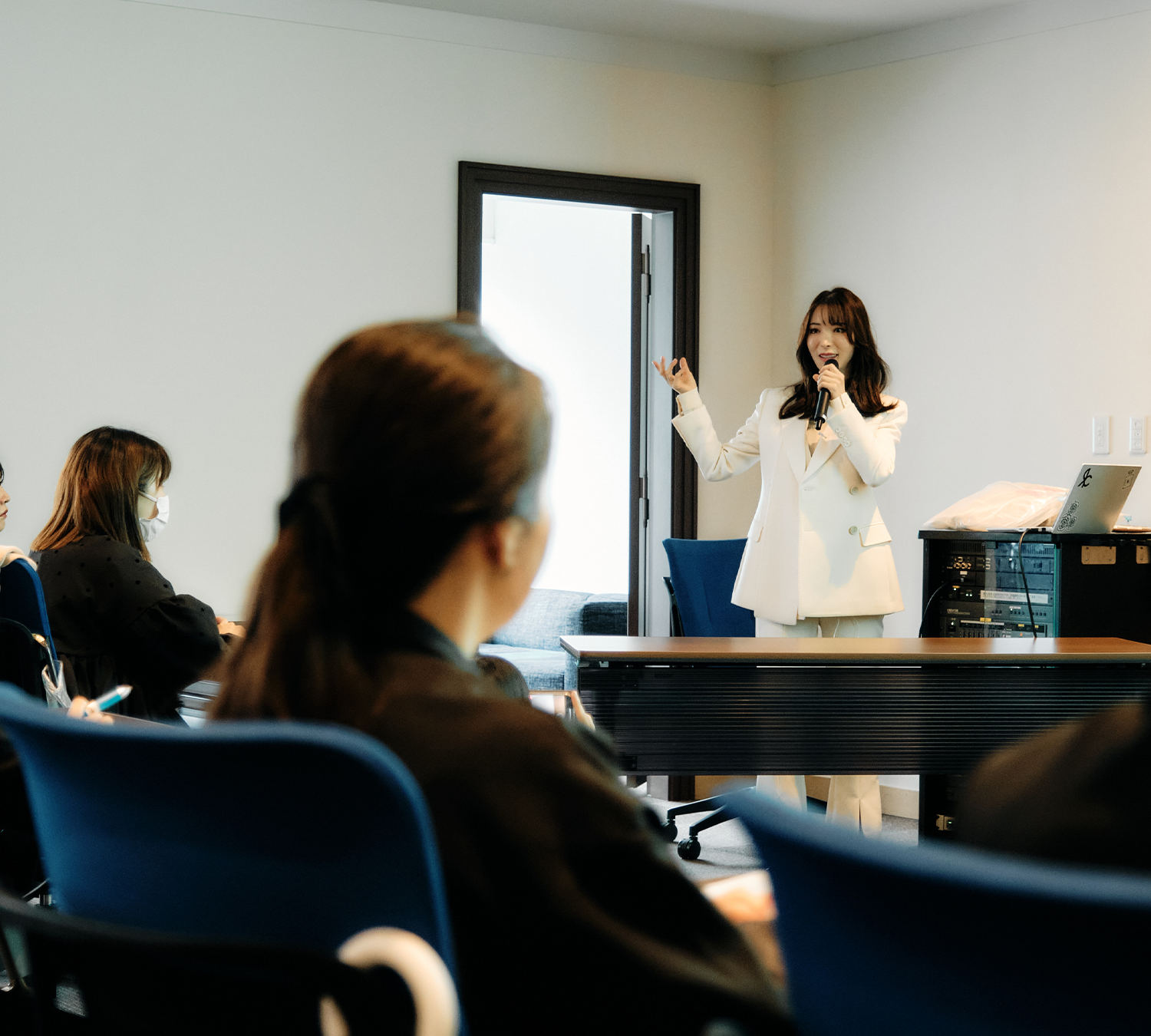 POINT2　“好き”を仕事にする新しい挑戦を応援する体制